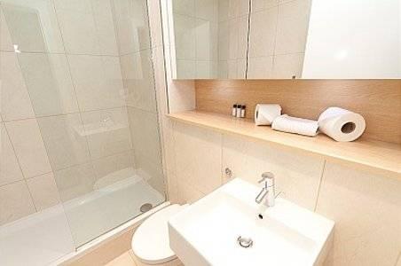 Times Square Serviced Apartments Лондон Екстер'єр фото